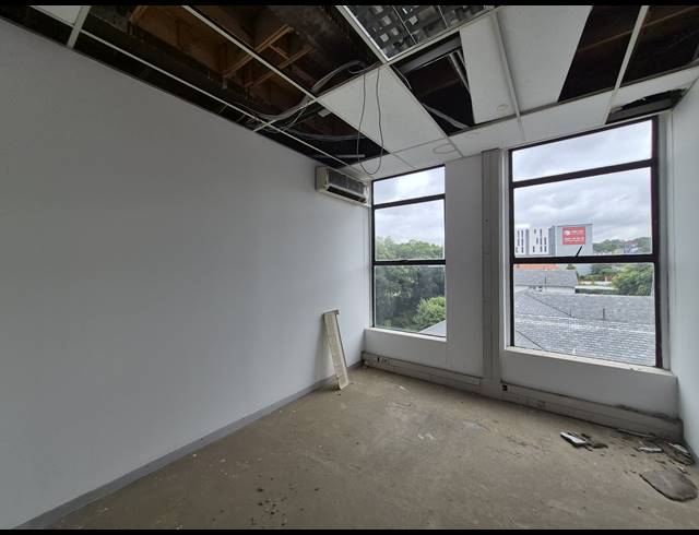 772M² OFFICE TO LET IN CRAIGHALL